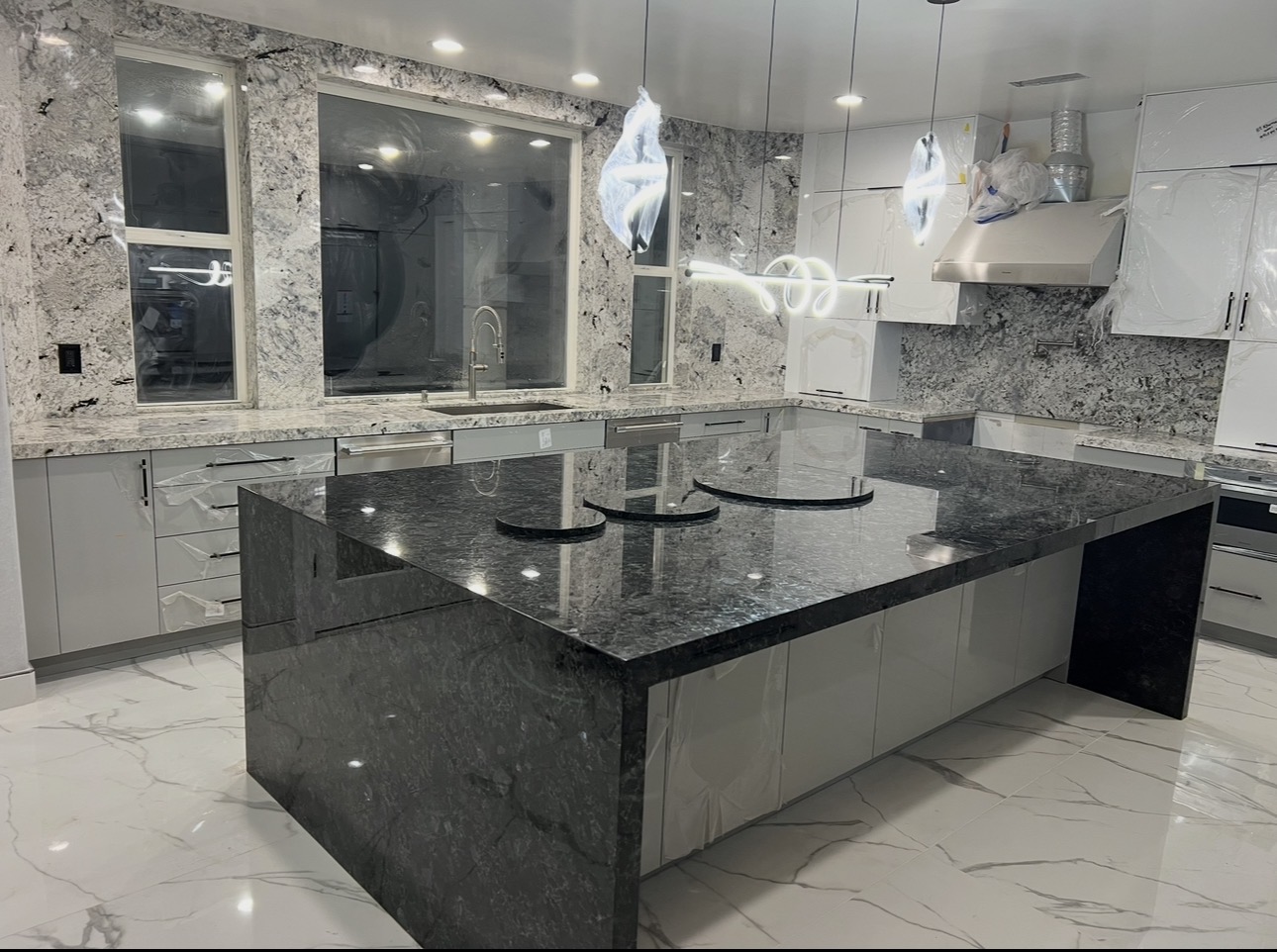 Modern Gourmet Kitchen